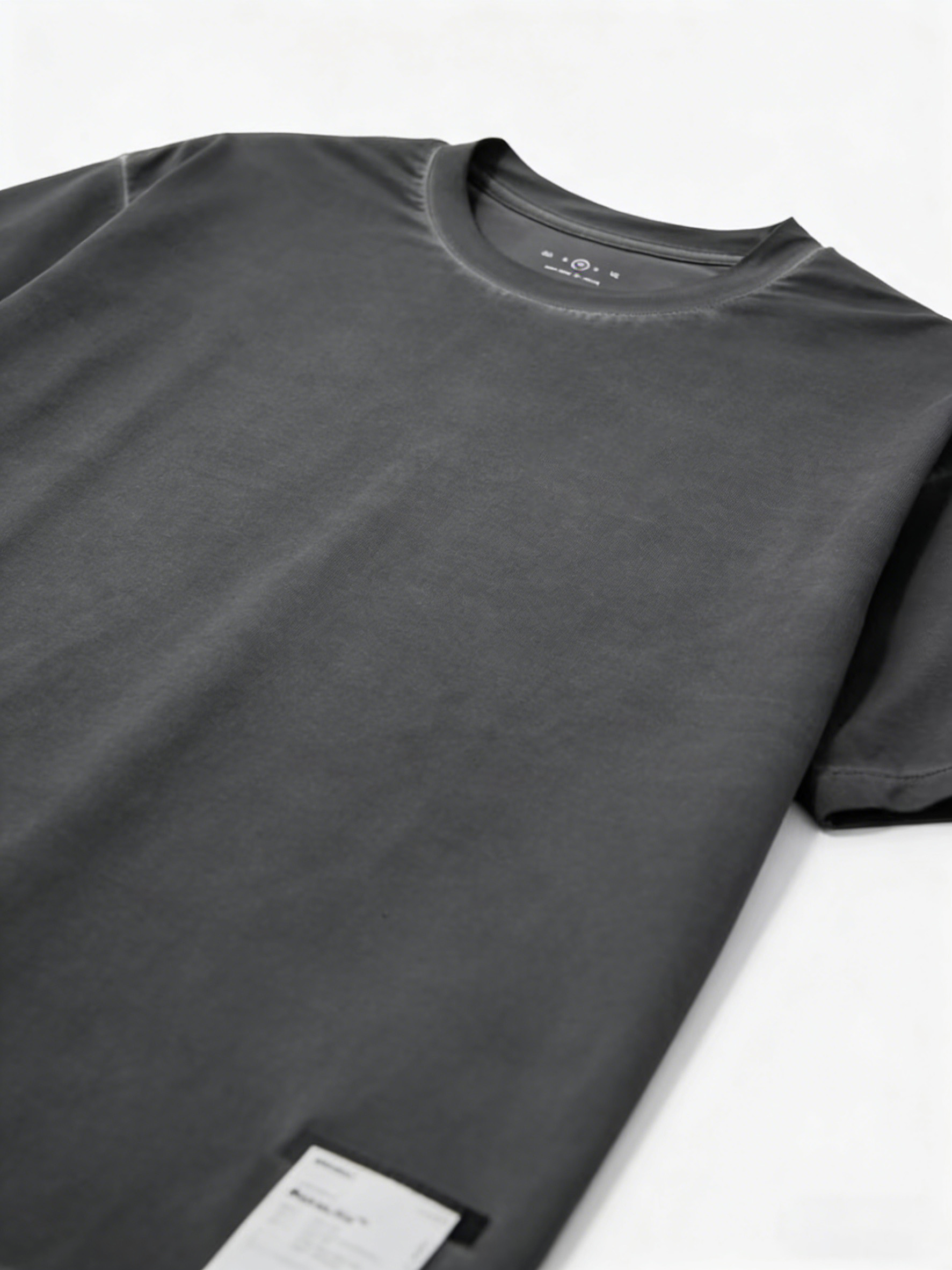 T-shirt homme noir délavé ultra-léger 110 g/m² avec logo réfléchissant 6