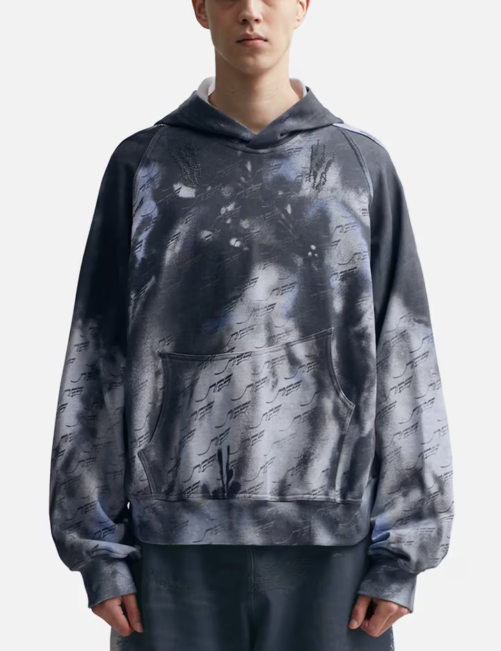 Herren-Kapuzenpullover in Cool Grey (320 g/m²) mit Allover-Print und Stickereien 1