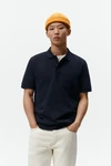 Polo de golf liso de manga corta para hombre con textura de cuentas y logotipo personalizado. 2