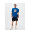 Camiseta masculina plus size personalizada com logo em 100% algodão e estampa em relevo. 4