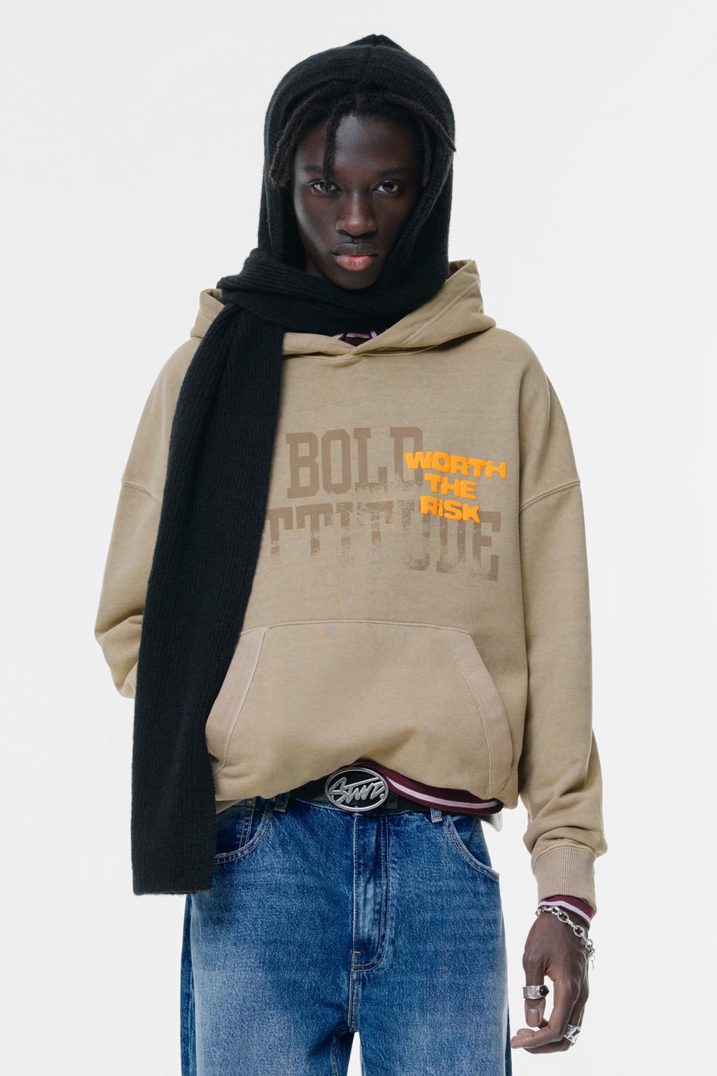 Sweat à capuche en coton mélangé 370 g avec poche, impression numérique personnalisée. 3