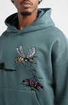 Produttore di abbigliamento personalizzato, stampa digitale, ricamo grafico, felpa con cappuccio in cotone 400 g effetto consumato con tasca 2