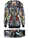 Ensemble de survêtement streetwear à col montant et imprimé graphique orné de strass (320 g) - SWTS002 1