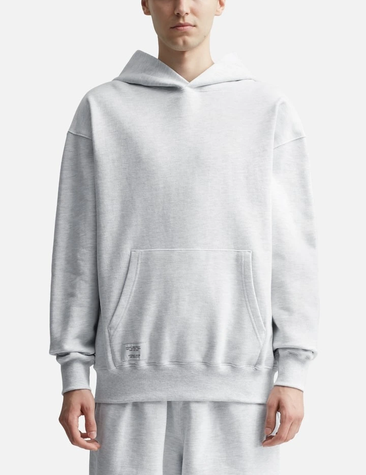 Áo hoodie dáng rộng vai rớt, chất liệu vải French Terry 740GSM, có túi kangaroo. 1