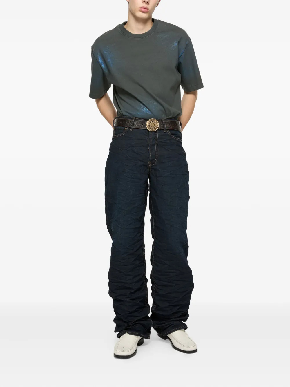 Camiseta masculina oversized de gola redonda, 260 g/m², com estampa de logo e efeito iridescente. 6