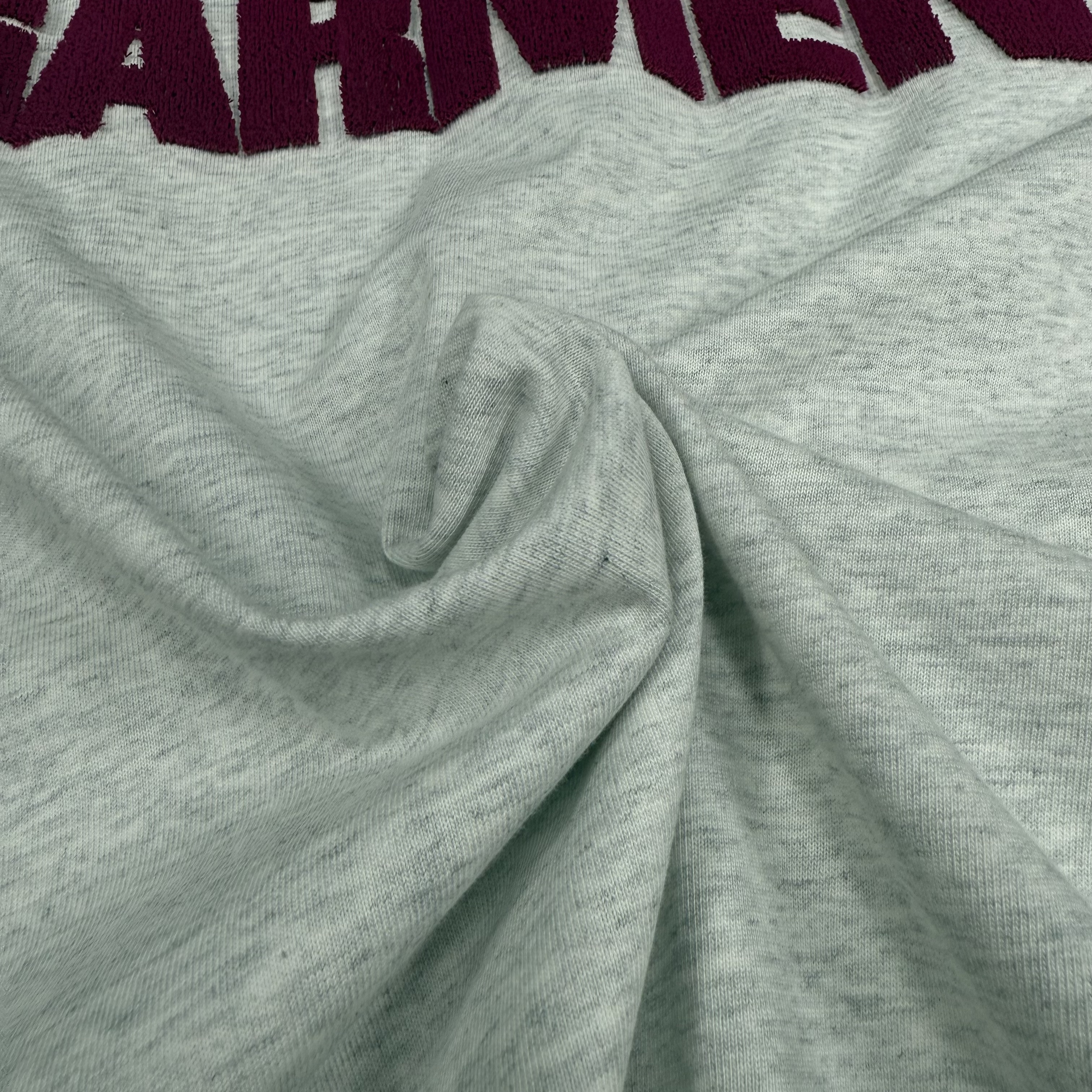 T-shirt girocollo premium in ciniglia di cotone biologico al 100%, 275 g/m², con ricamo. 6