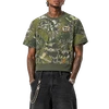 Kurzes Top aus 280 g/m² schwerem, kurzem Schnitt mit Camouflage-Tie-Dye-Muster, gefertigt aus 95 % Baumwolle und 5 % Elastan und mit einem gestickten Aufnäher. 4