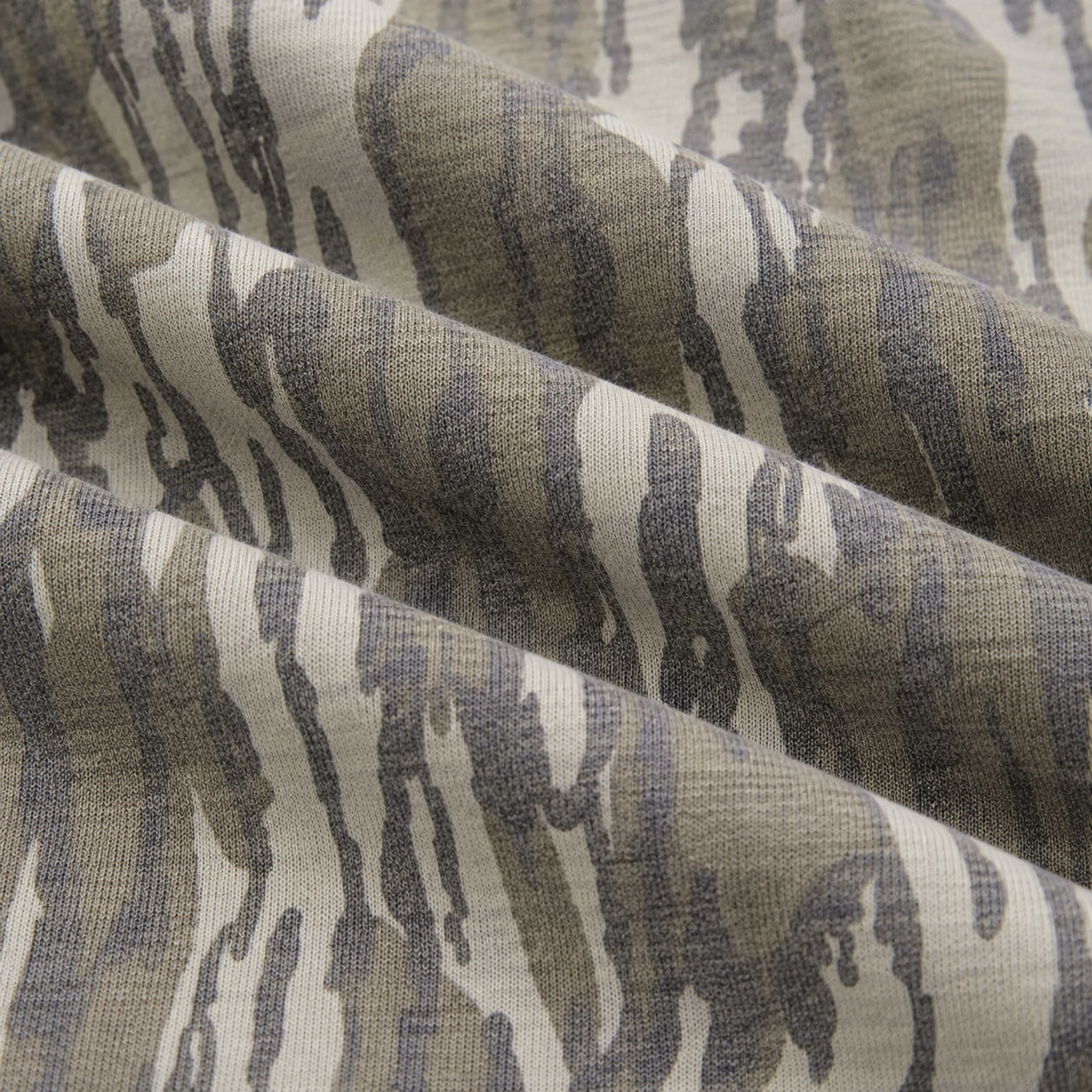 חולצת טי נוחות Bottomland Camo בצבע טריבלנד 240GSM 2